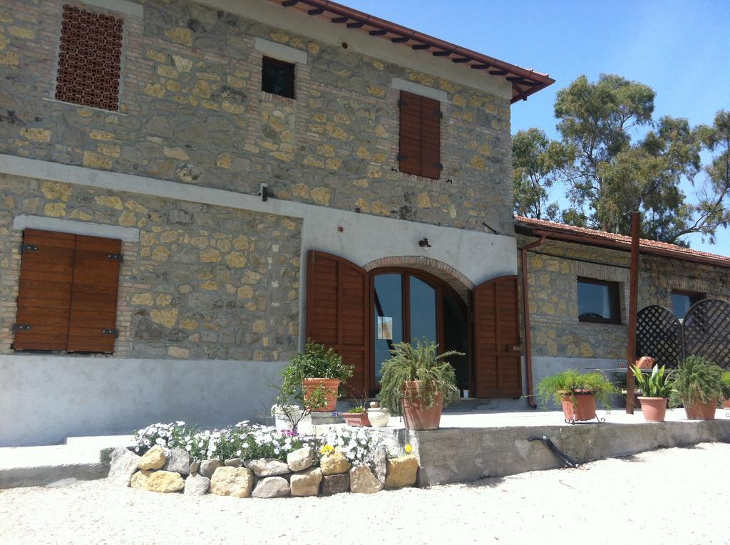 Locanda Villa Naumanni Tarquinia Eksteriør billede