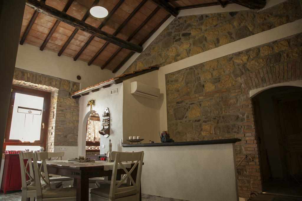 Locanda Villa Naumanni Tarquinia Eksteriør billede